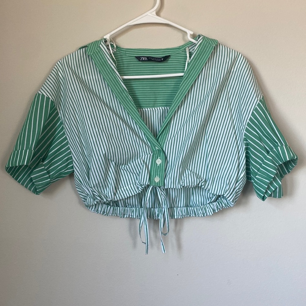 Zara cropped collar button down